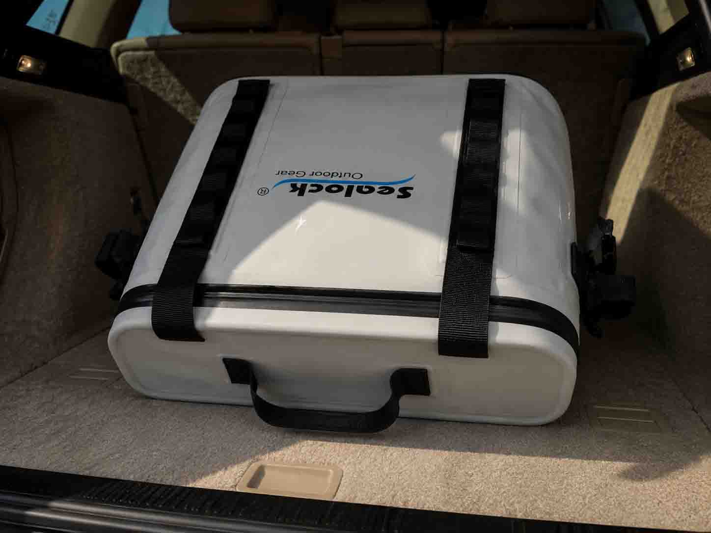 Engineering Sweat-Proof at Leak-Proof Soft Cooler para sa Premium Retail Market